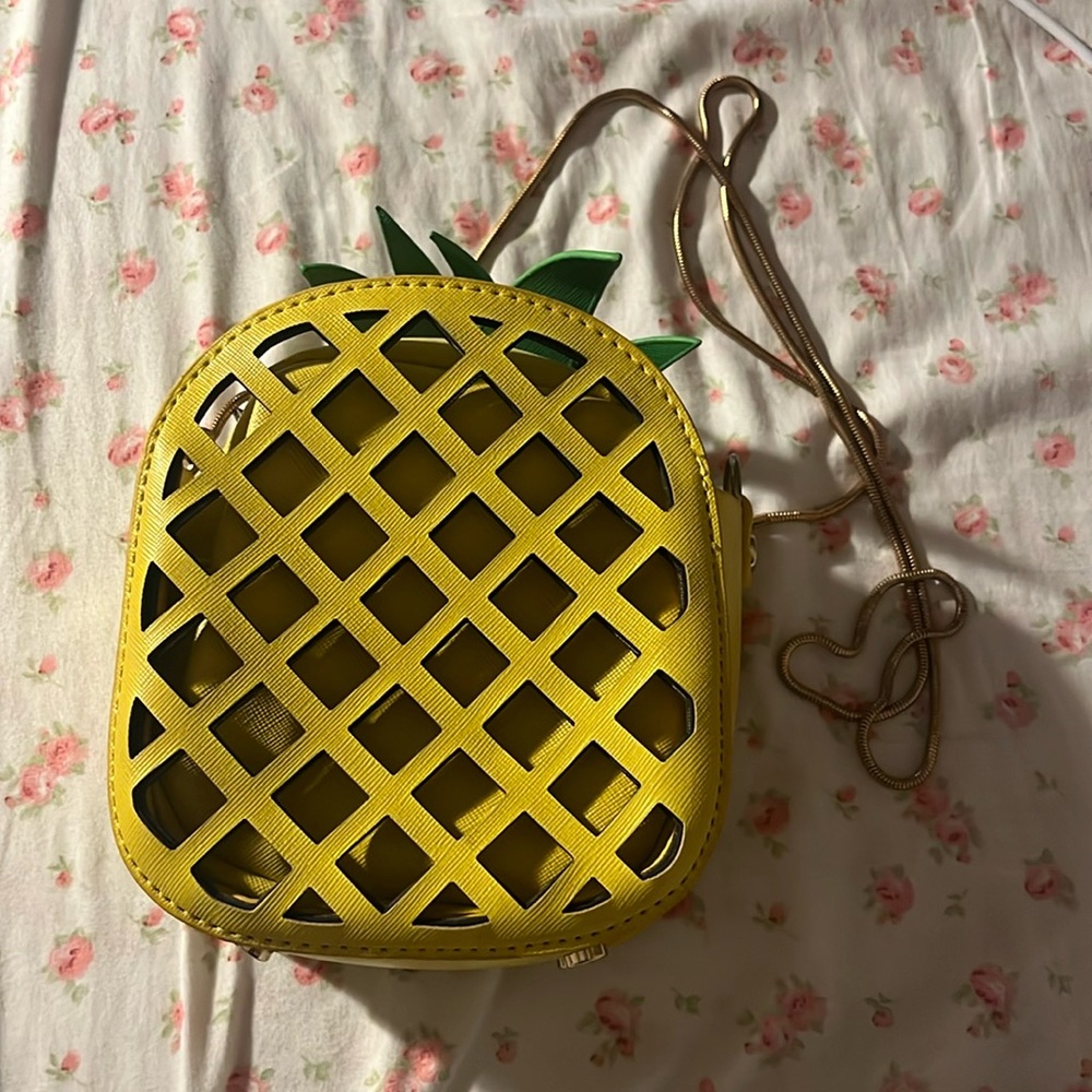 Pineapple crossbody